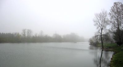 [Photo of Kaufman Lake on a foggy morning]